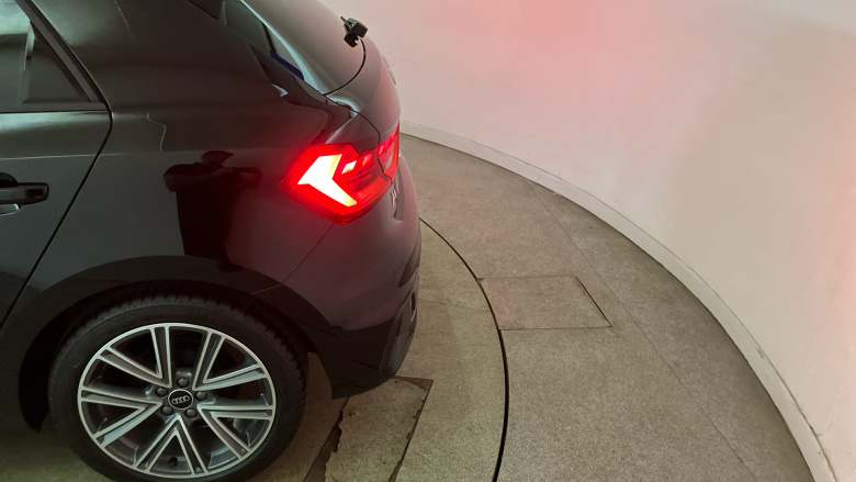 Audi A1 25 TFSI S Line 5dr S Tronic Petrol Hatchback